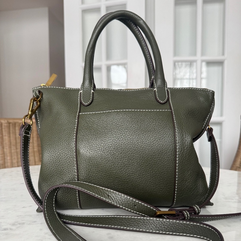 G.I.L.I. Genuine Leather Tote